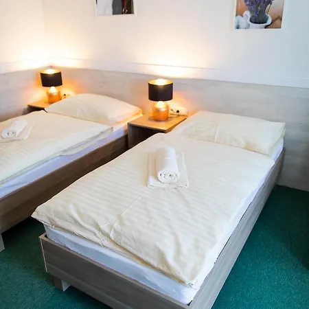 Uhliská A Depandance Gazdovský Dom Casa de hóspedes